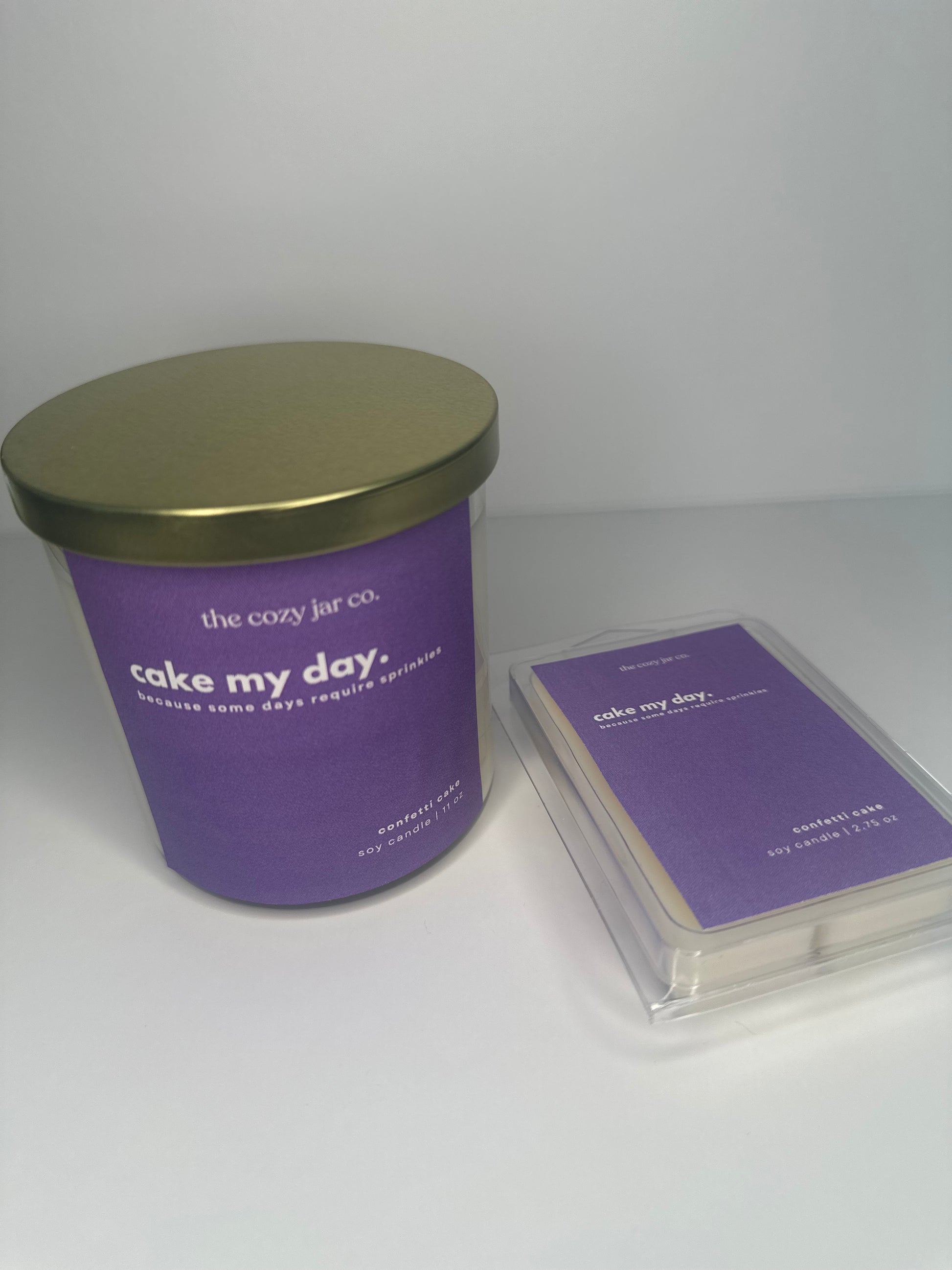 confetti cake - 11 oz candle