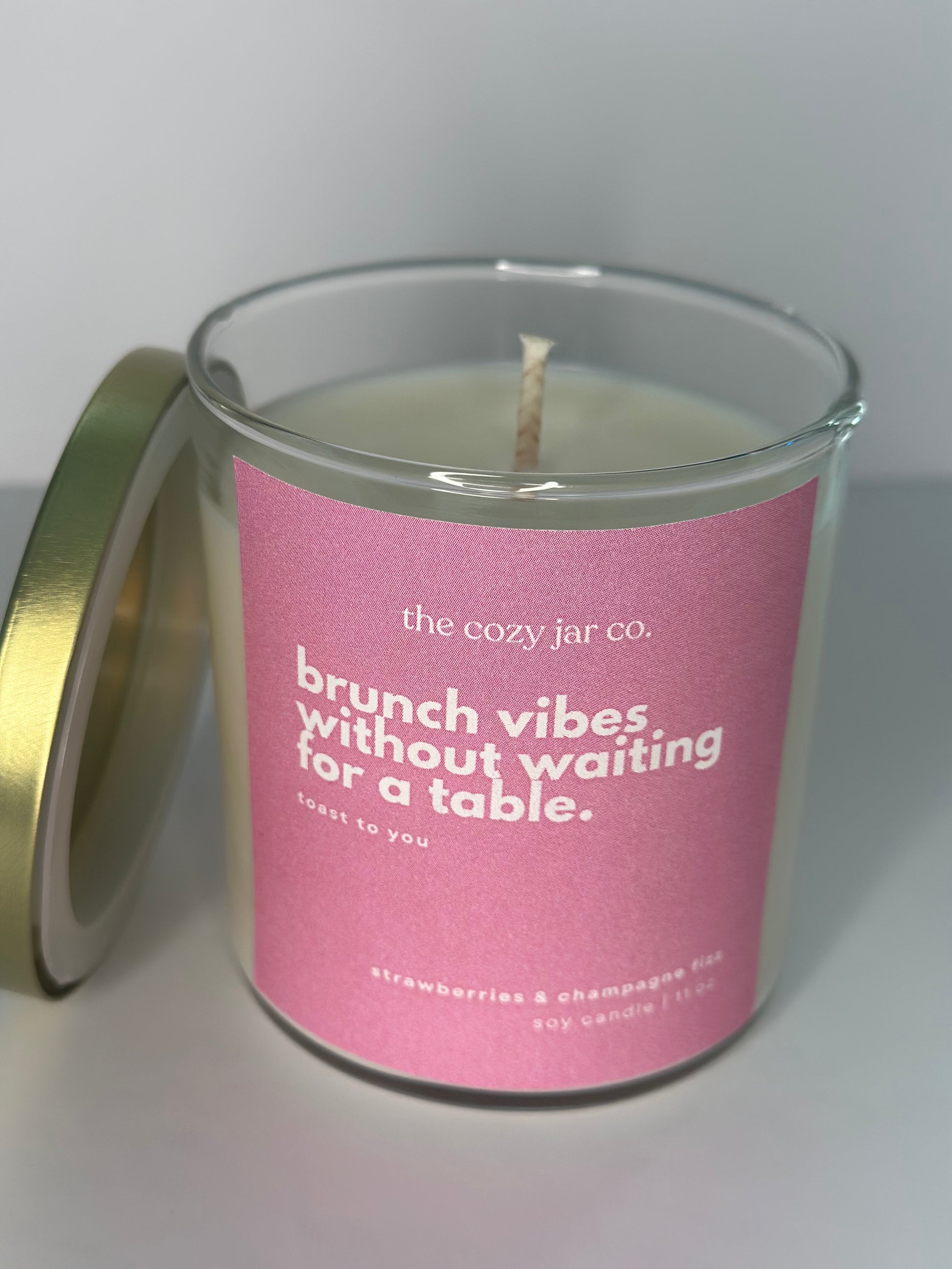 strawberries and champagne fizz - 11 oz candle